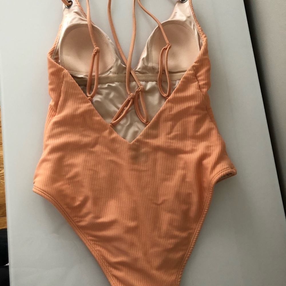 Pacsun Ribbed Peach One Piece - Picture 4 of 7